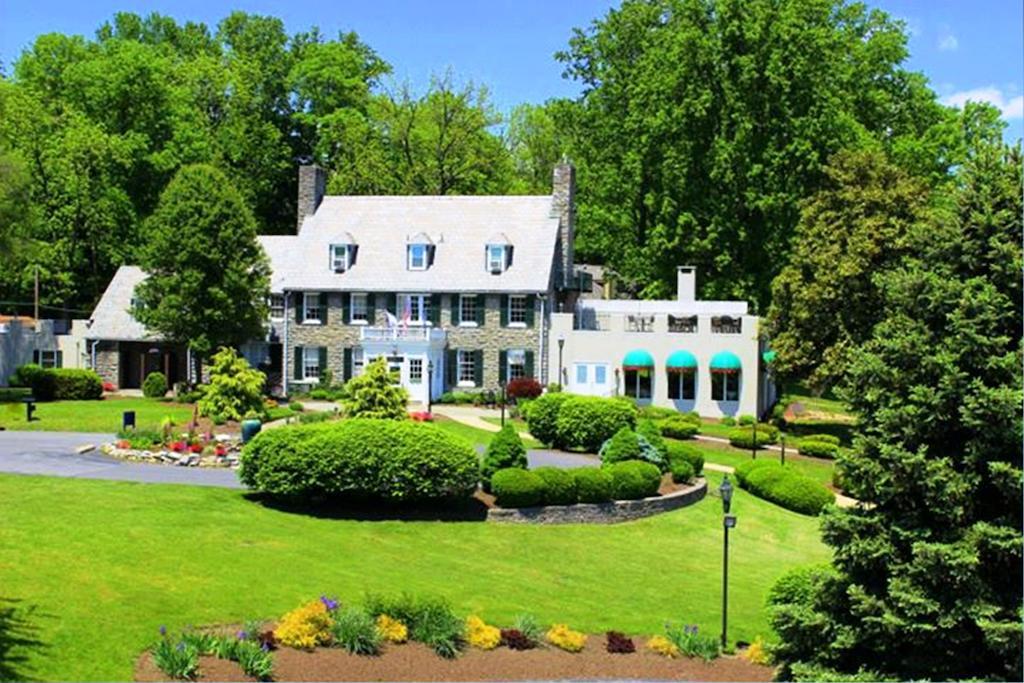 Bavarian Inn Shepherdstown Eksteriør billede